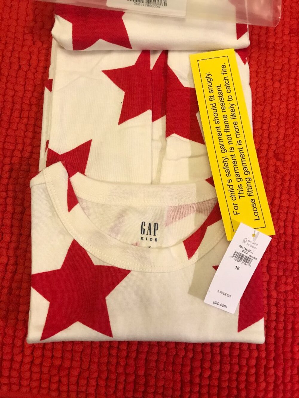 GAP Kids PJ set for kids. NEW. Size 10-12. Long sleeve.
